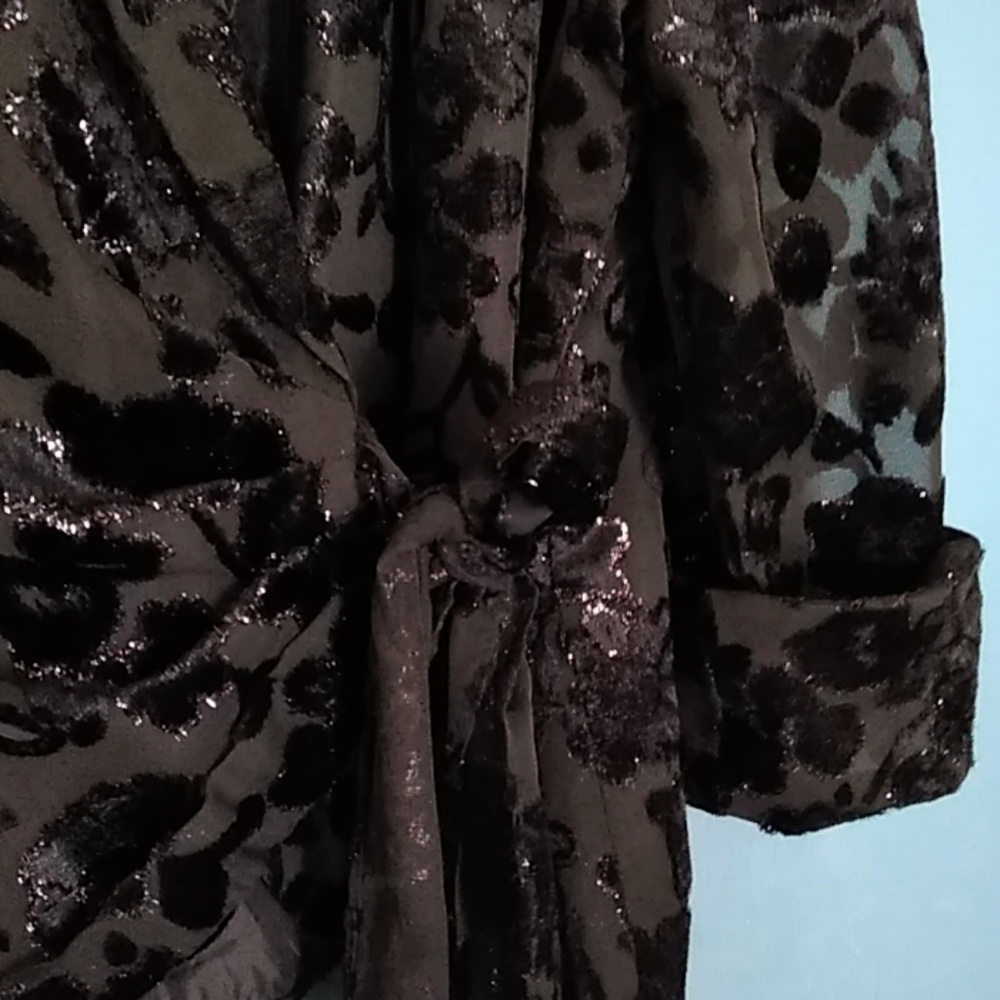 Blazer - Picture 2 of 5